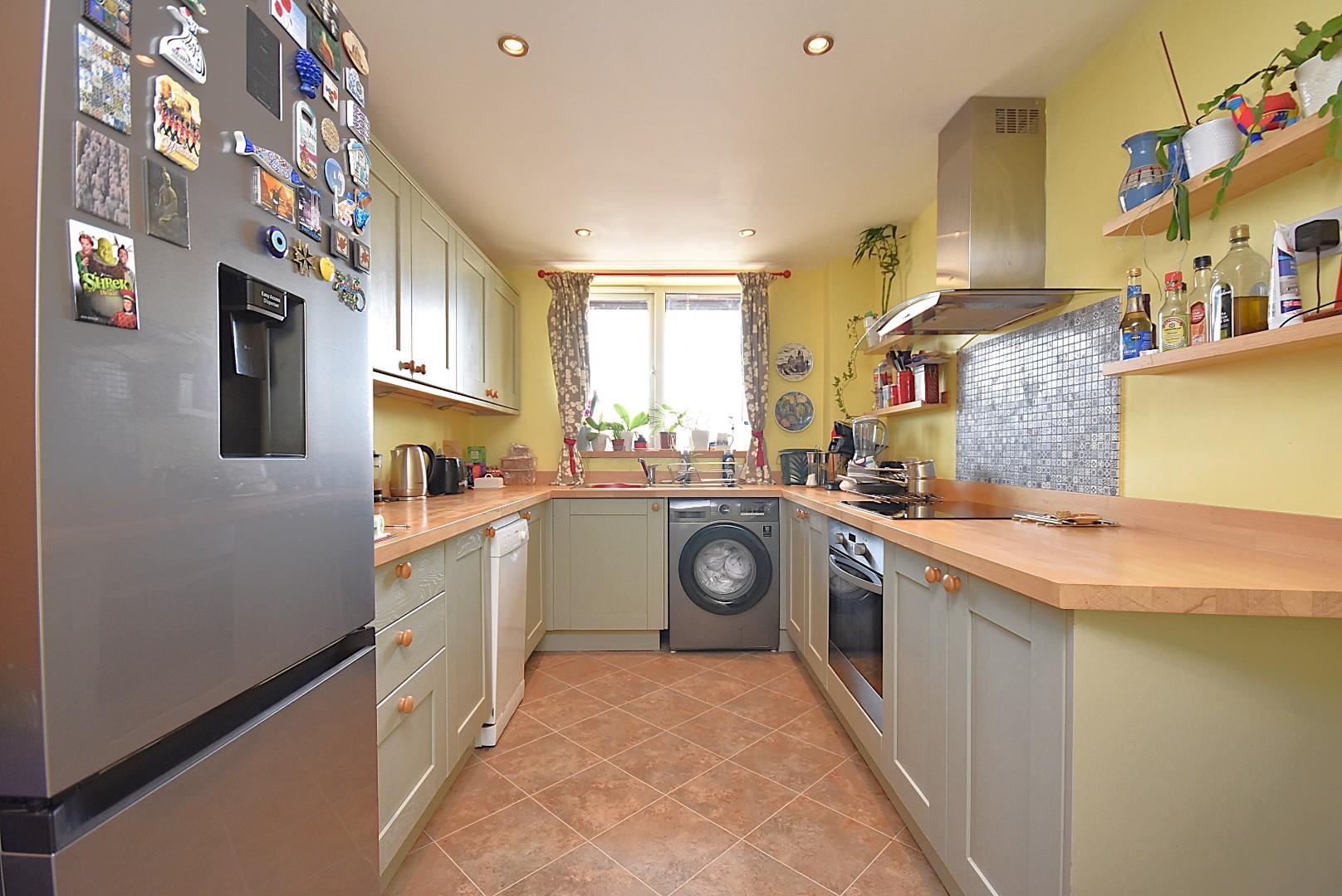 96 Adventurers Quay, Cardiff, CF10 4NQ